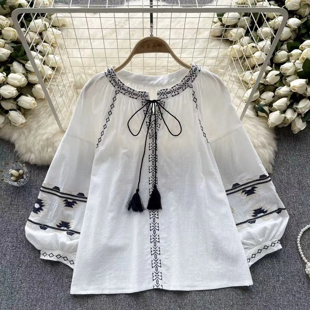 Ретро етнически стил тежка индустрия бродерия около врата дълъг ръкав риза блуза на жените есен хлабав тънък топ мода Blusa3