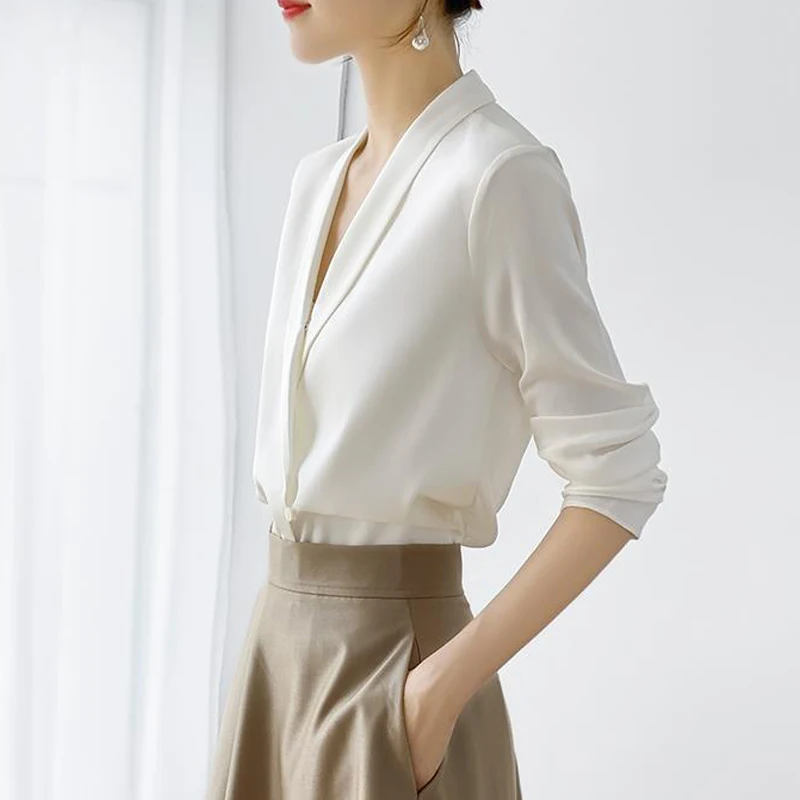 Дамско облекло 2023 Черно бяло V-образно деколте дълъг ръкав прост елегантен костюм ризи Мода бизнес случайни офис дама блуза Blusas2