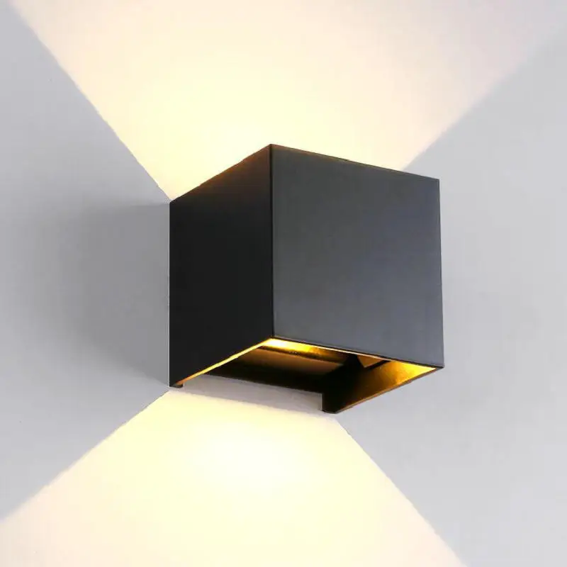  12W Регулируем модерен кратък куб Регулируема повърхностно монтирана LED лампа за стена Външна водоустойчива градинска светлина0